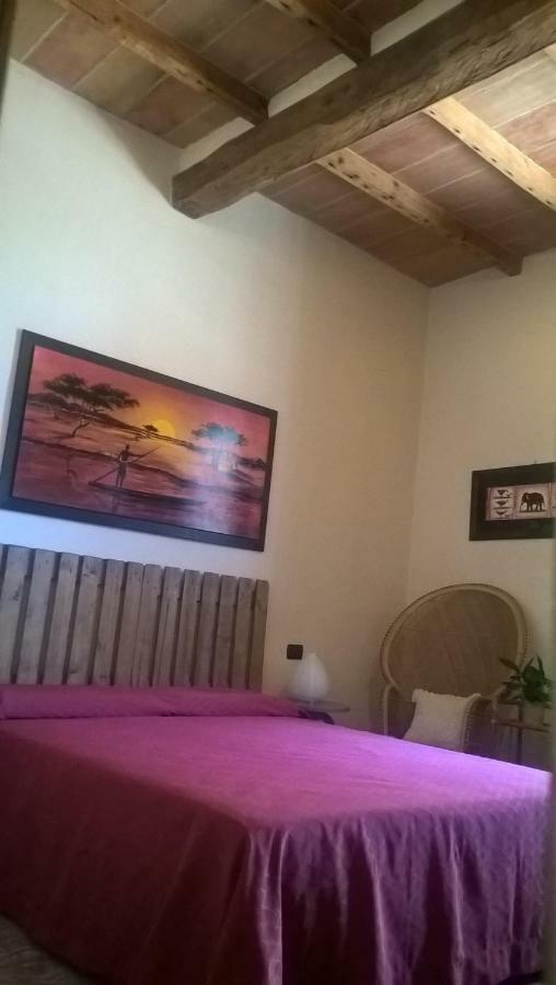 L'Albero Della Gioia Bed & Breakfast Villanova sull'Arda Eksteriør bilde