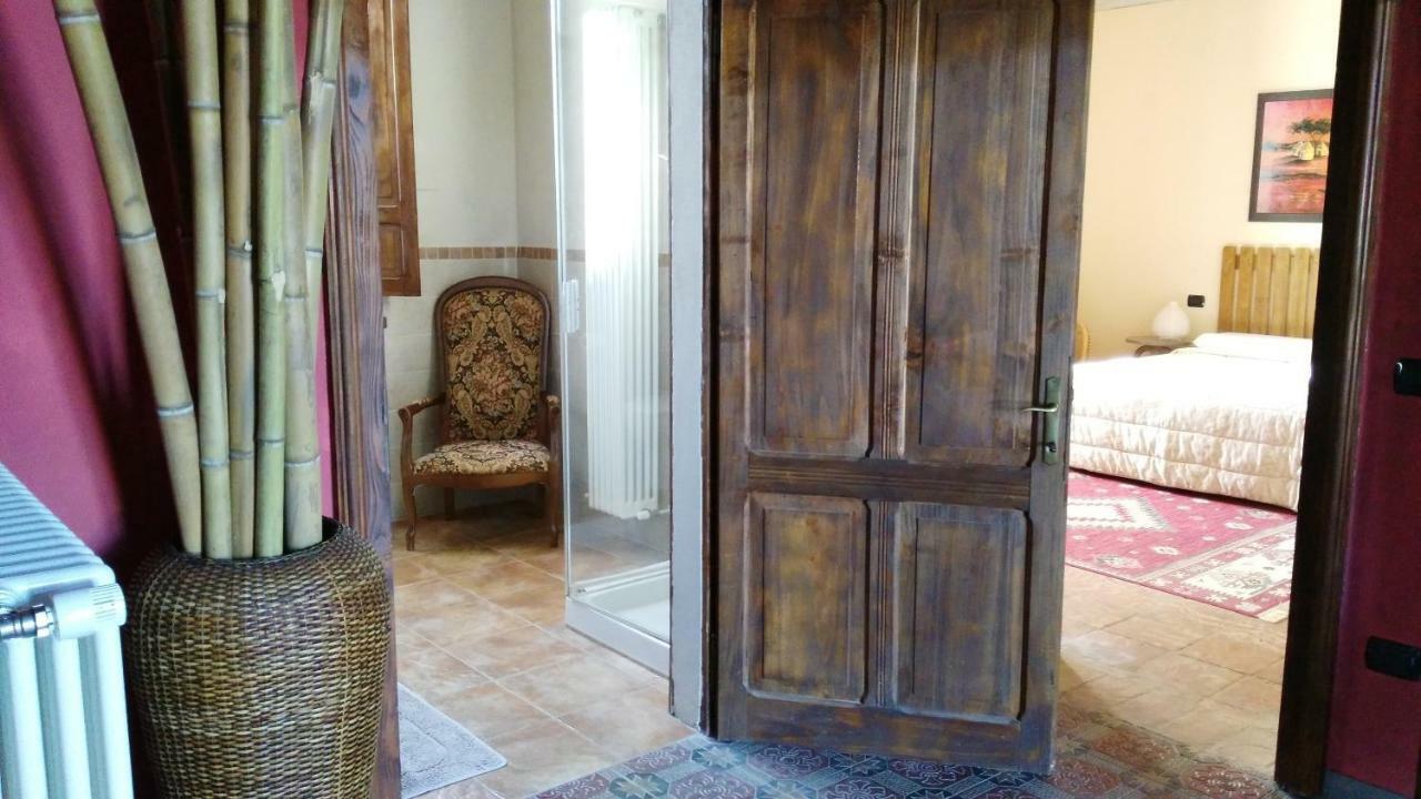 L'Albero Della Gioia Bed & Breakfast Villanova sull'Arda Eksteriør bilde
